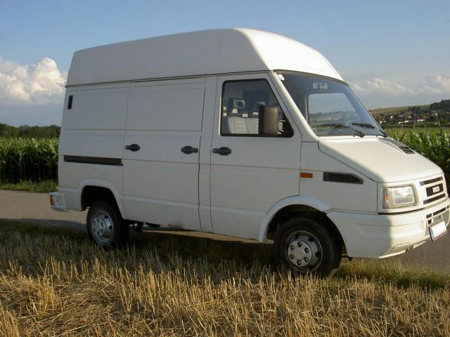 0198999834003.jpg