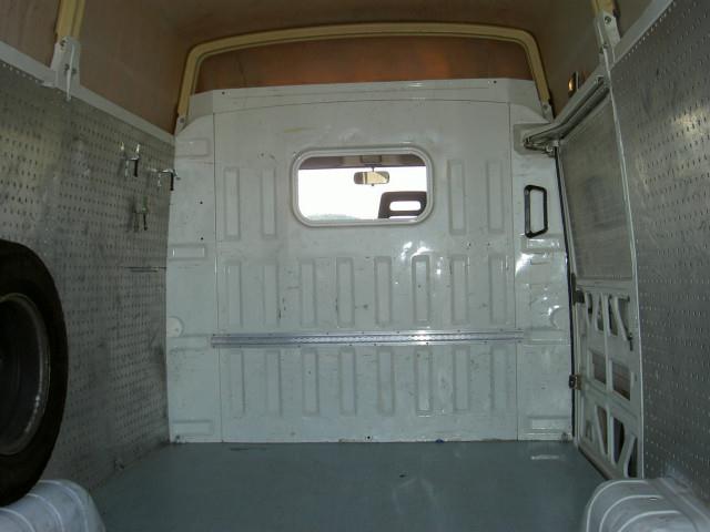 0198999834005.jpg